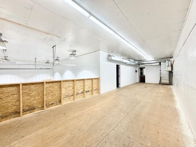 382 Park Avenue E Property Photo 11