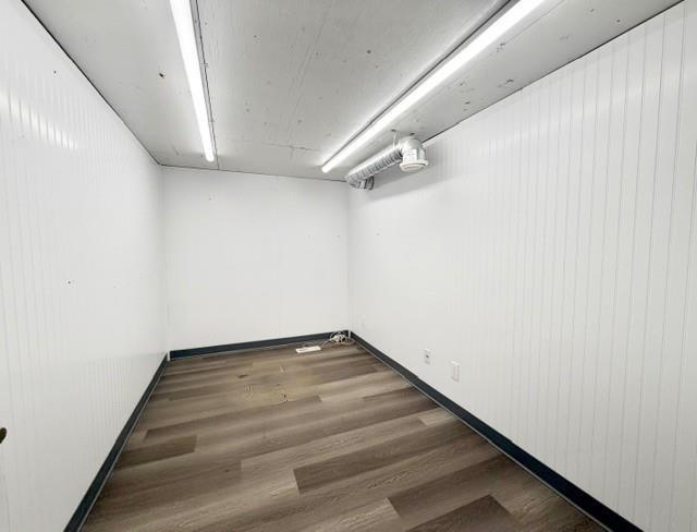 382 Park Avenue E Property Photo 14