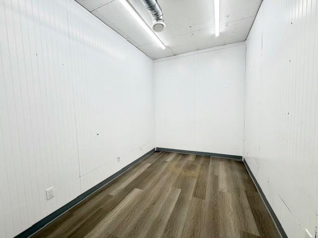 382 Park Avenue E Property Photo 16