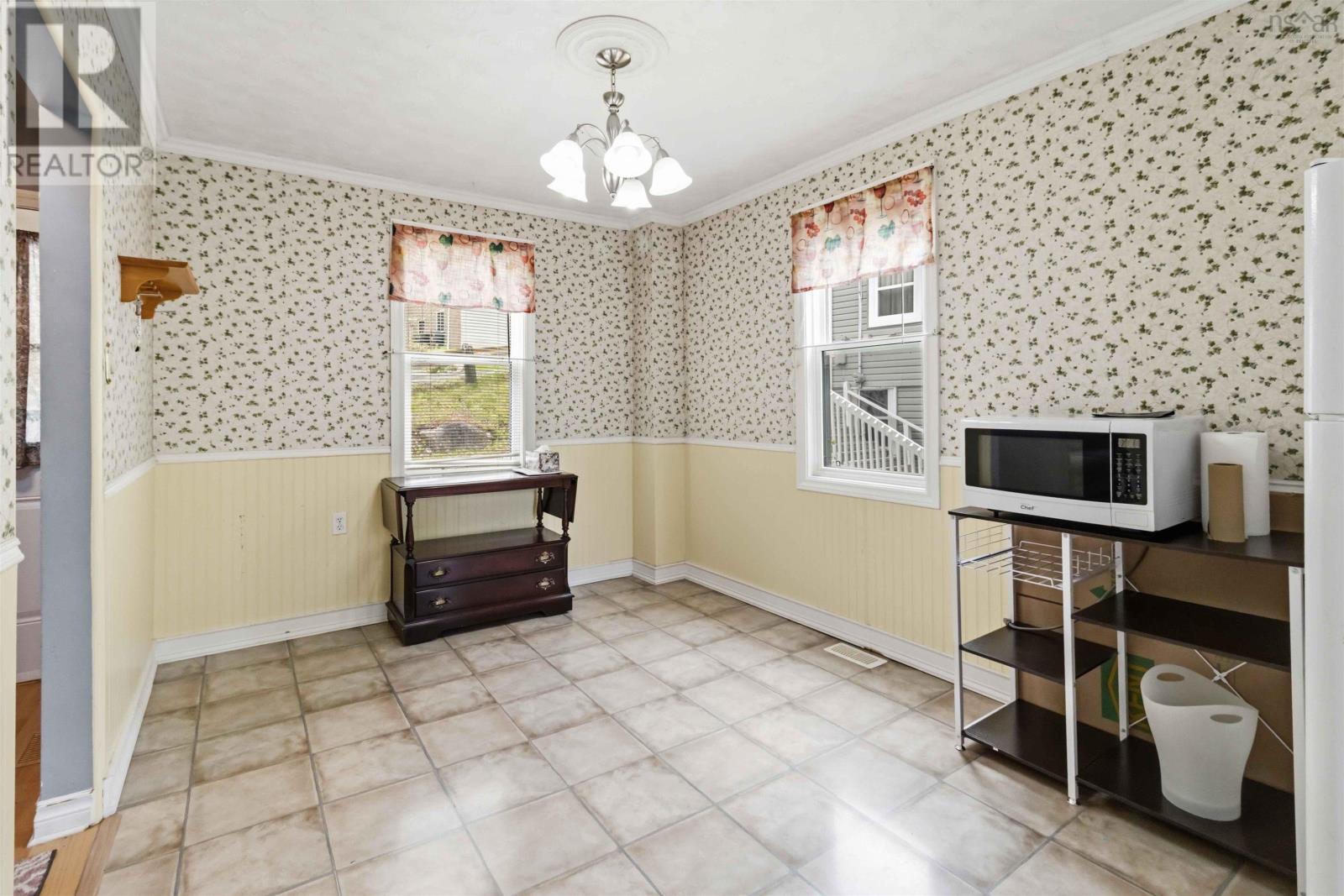 20 Acorn Road Property Photo 5