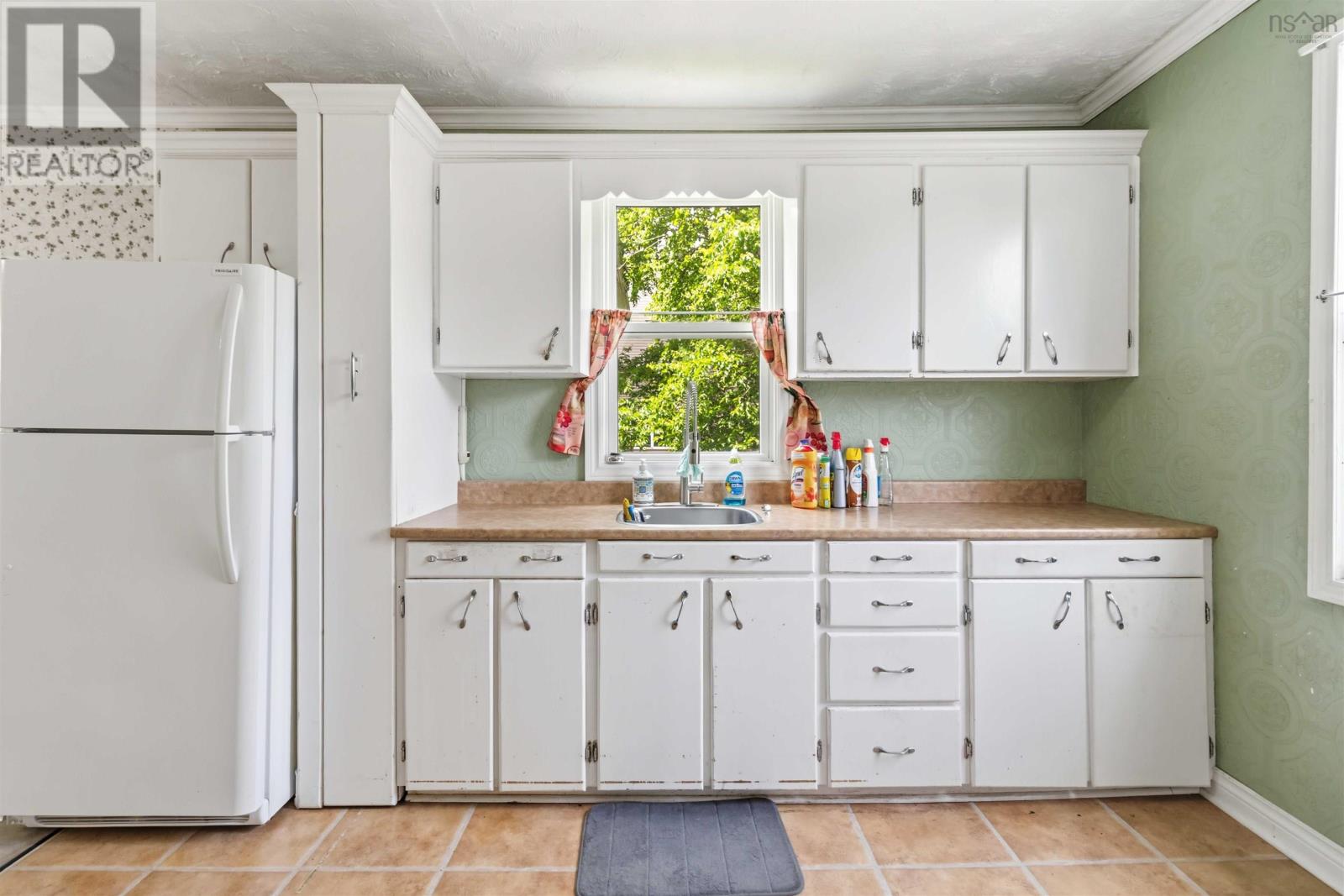 20 Acorn Road Property Photo 10