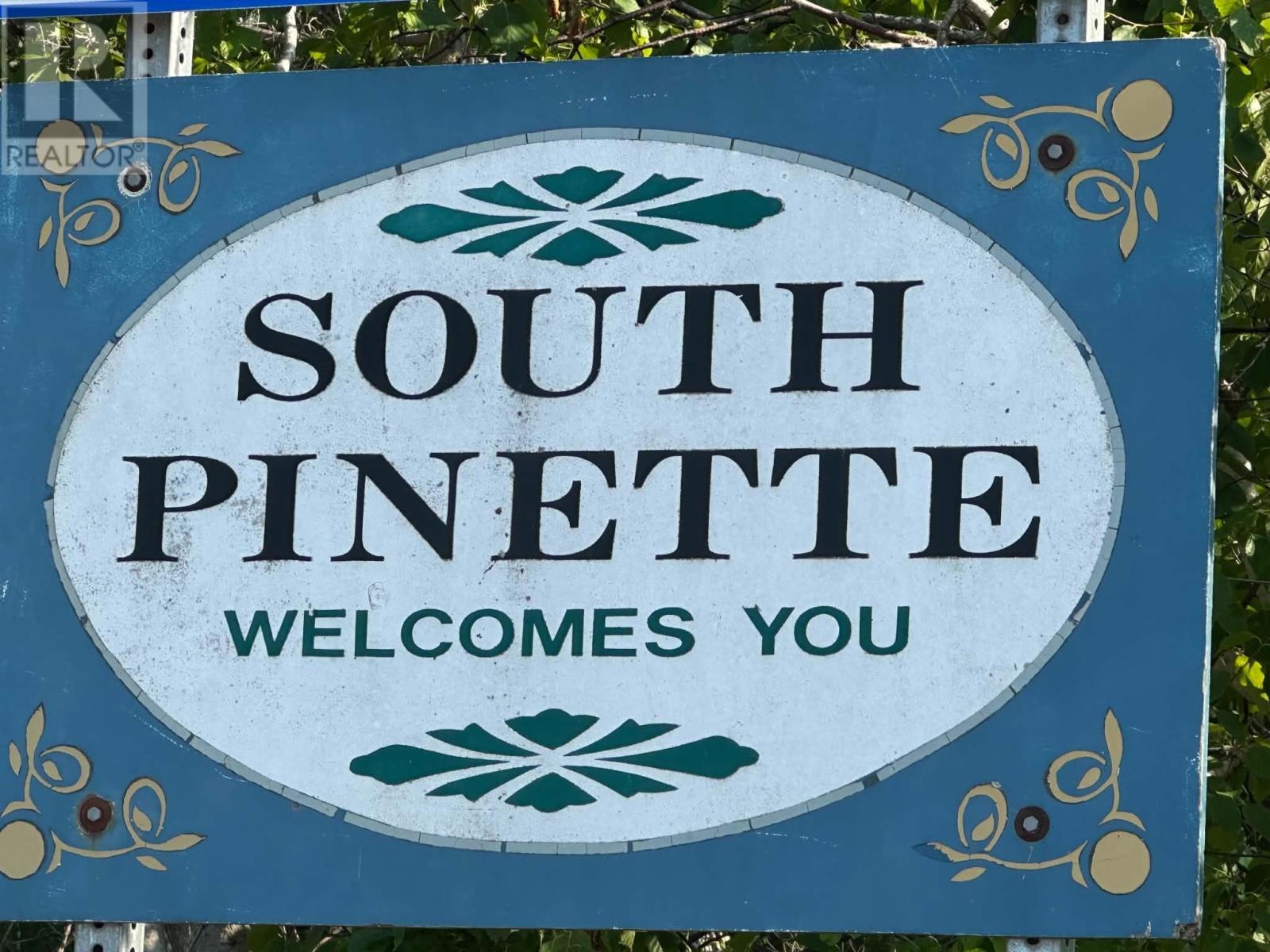 Lot Pinette 62337 & 627190 Property Photo 4