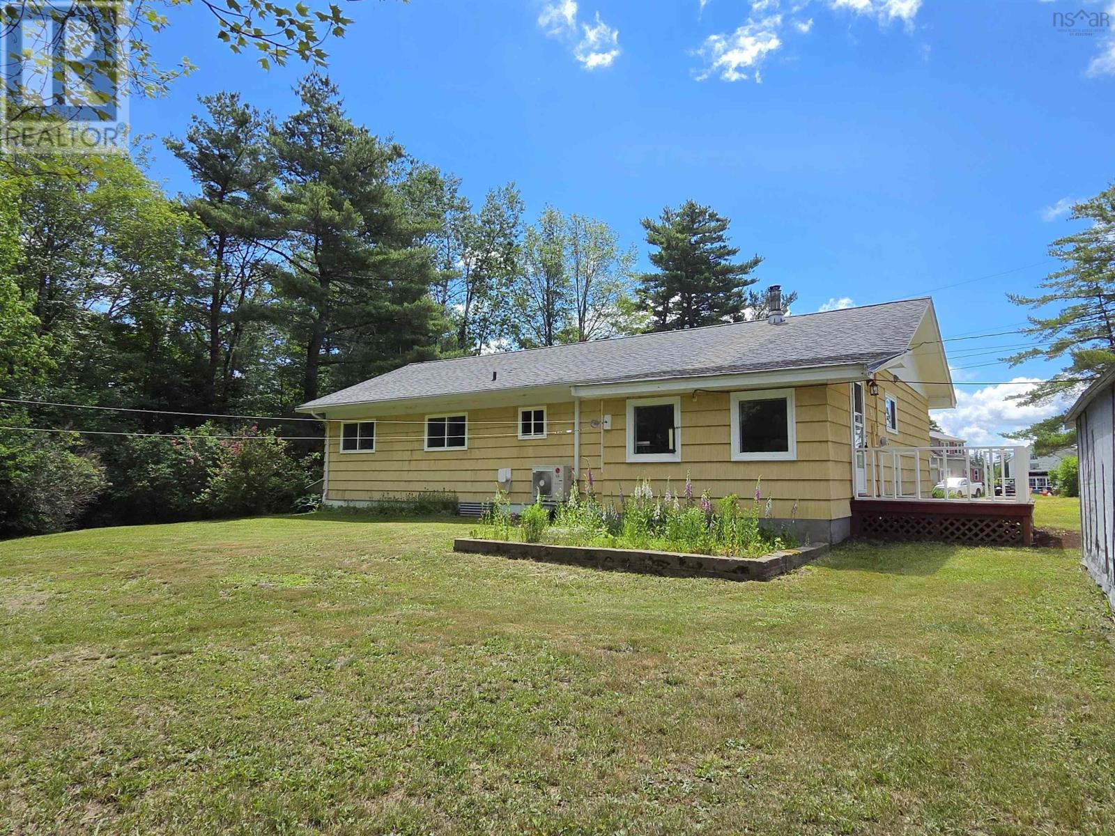 119 Hubley Road Property Photo 4