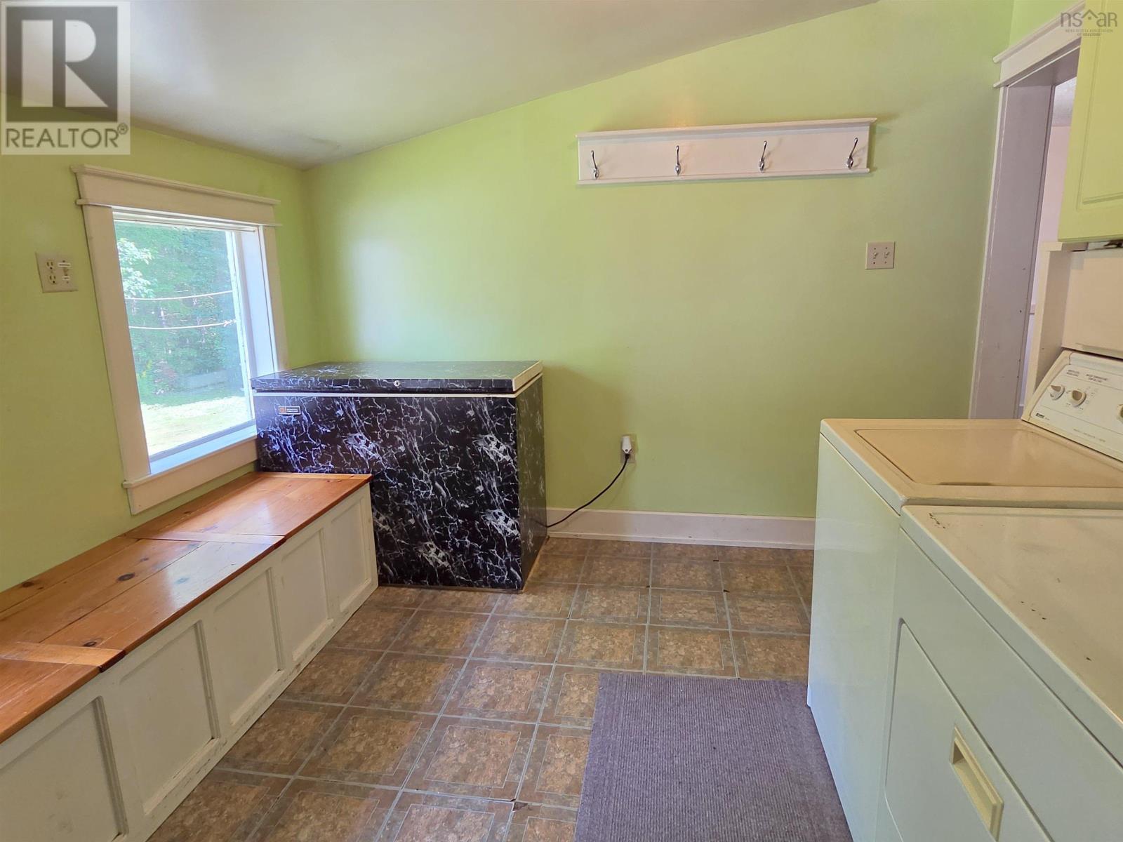 119 Hubley Road Property Photo 6
