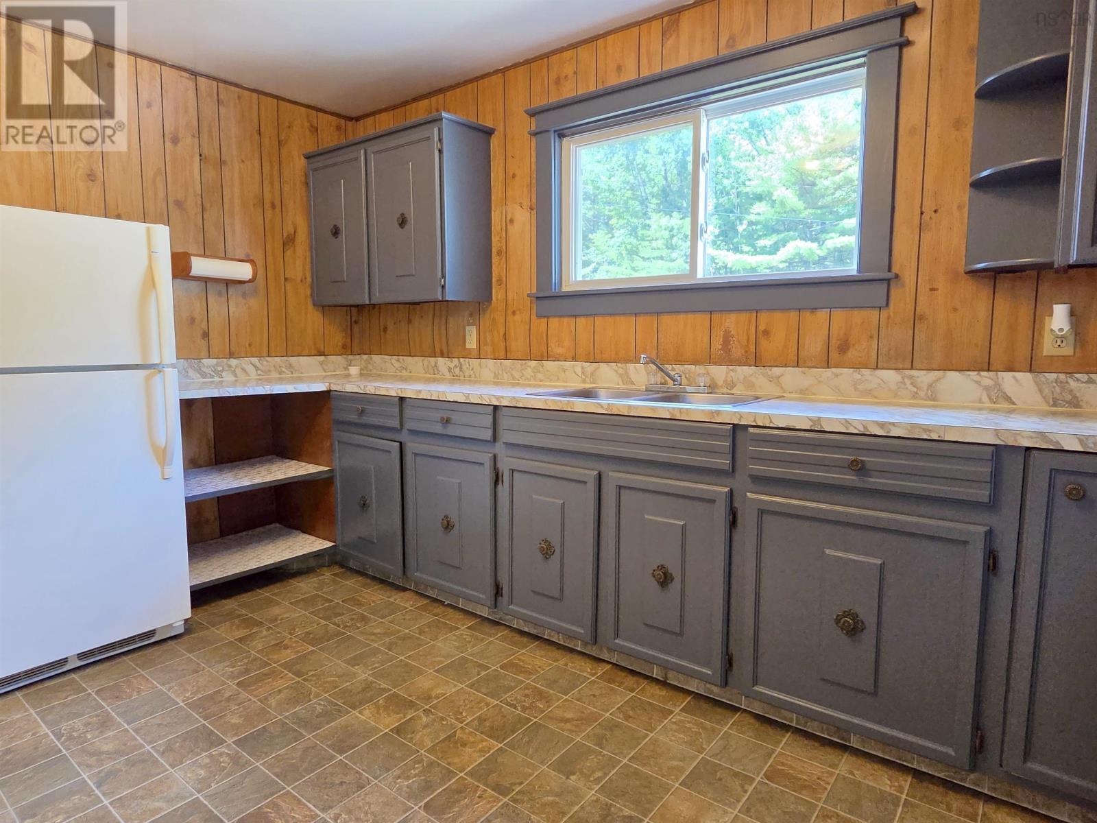 119 Hubley Road Property Photo 12