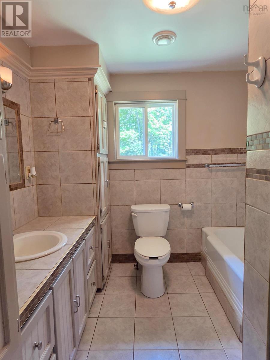 119 Hubley Road Property Photo 20