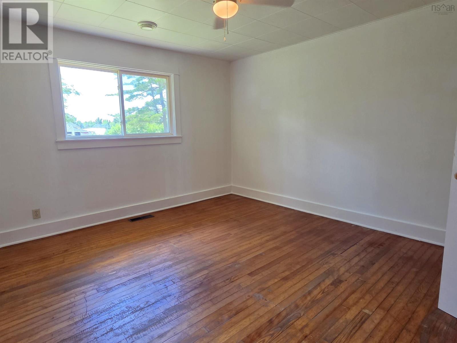 119 Hubley Road Property Photo 23