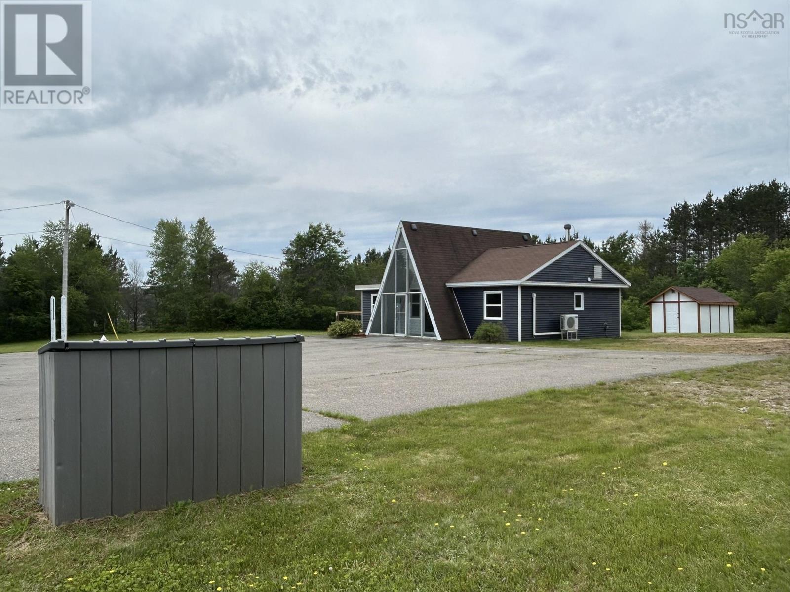 4491 12 Highway Property Photo 6