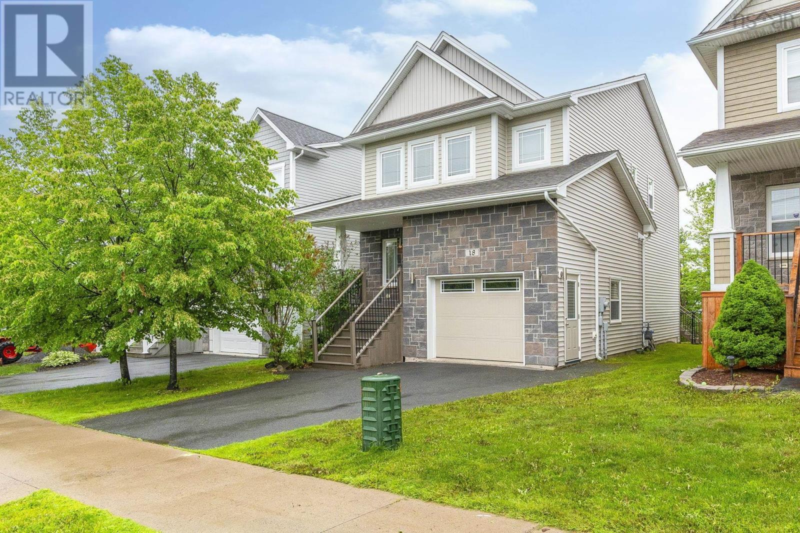 18 Larkview Terrace