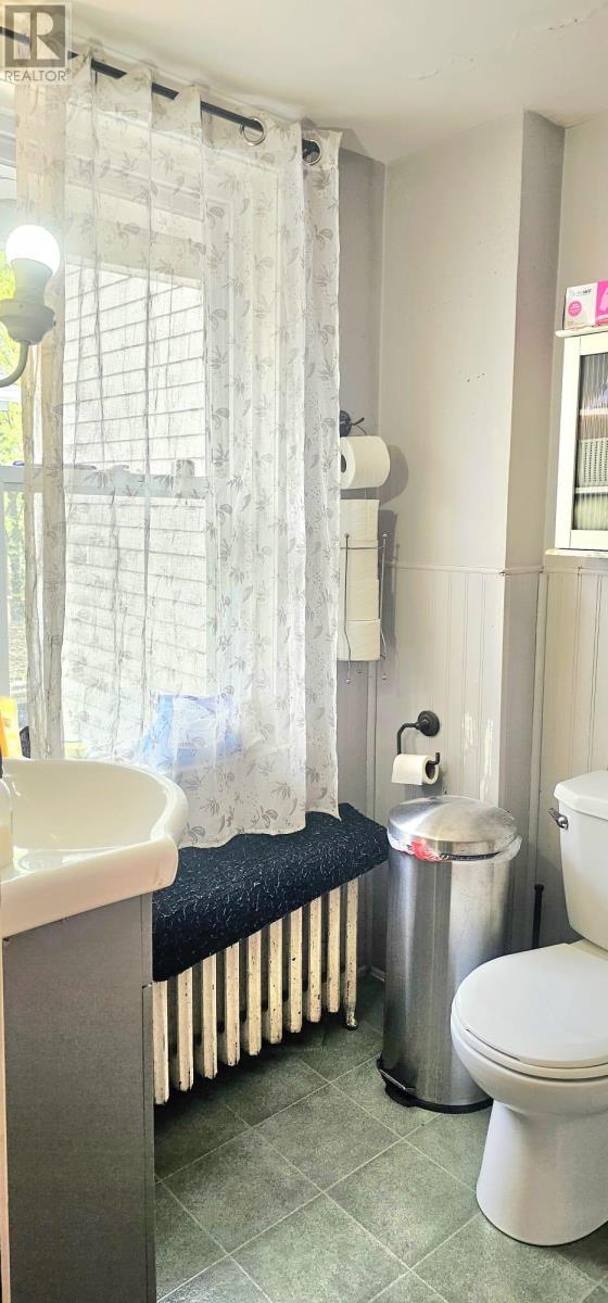 224 Kent Street Property Photo 17