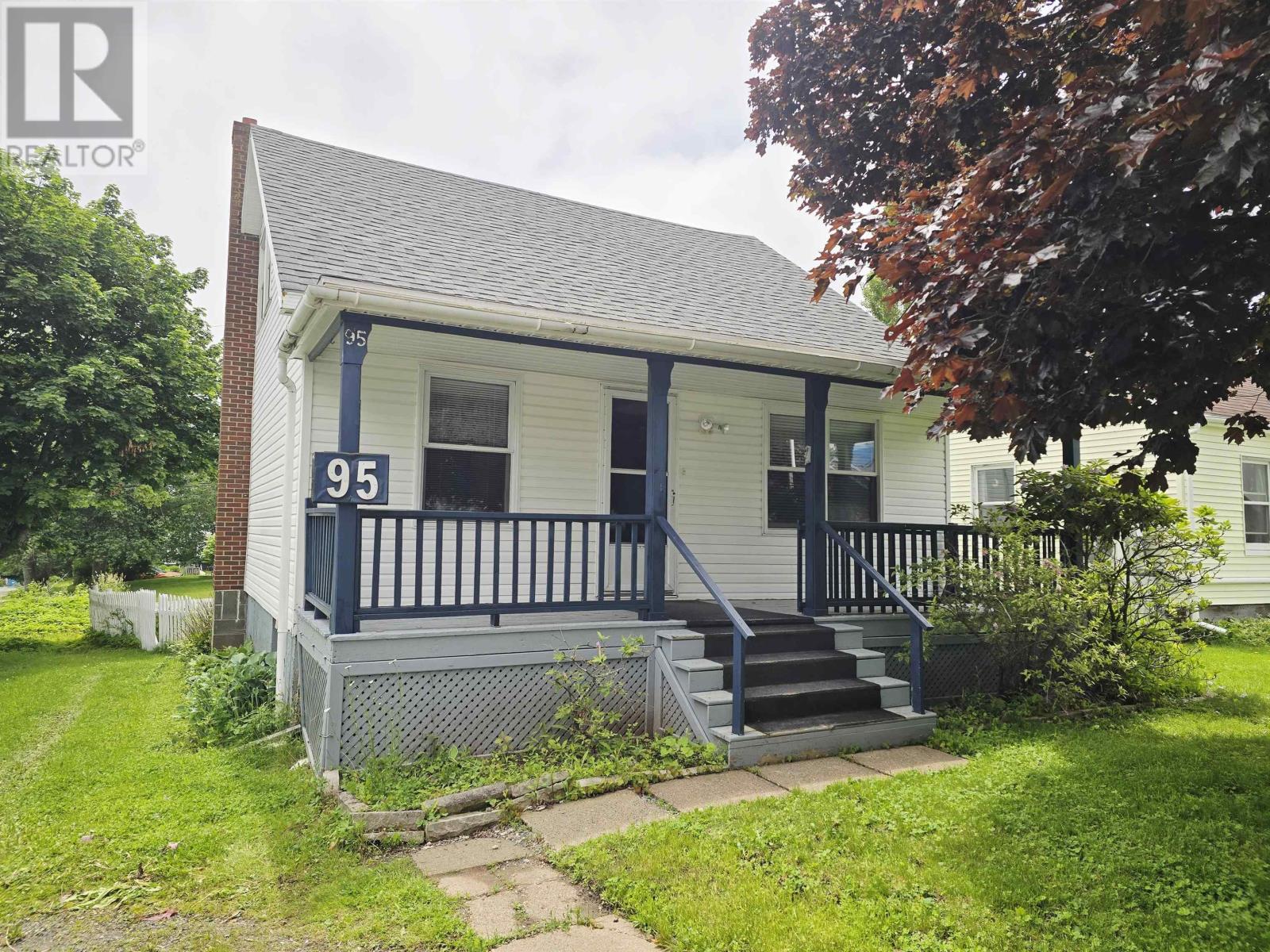 95 Poplar Street Property Photo 1