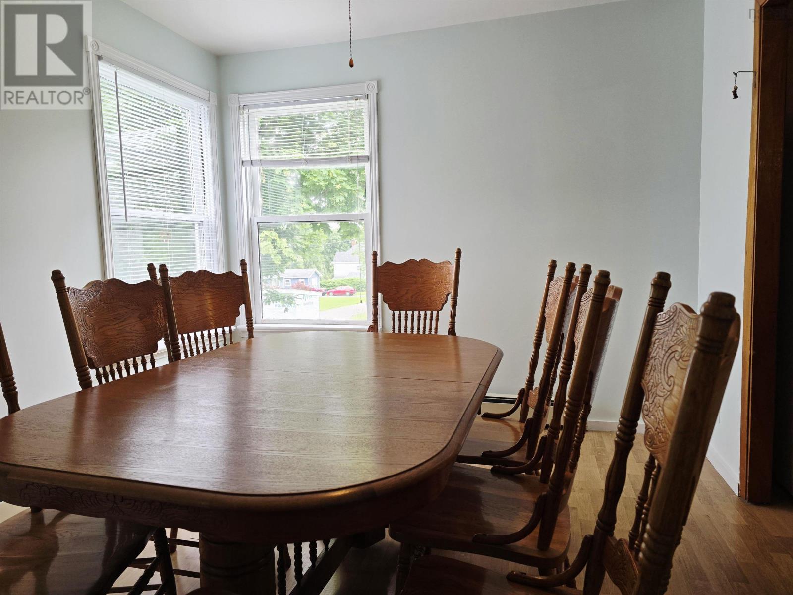 95 Poplar Street Property Photo 14