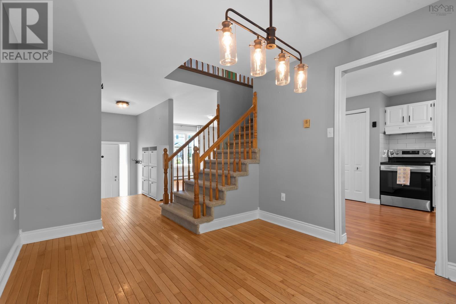 46 Silver Maple Drive Property Photo 6