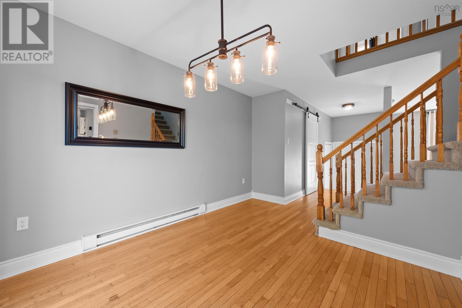 46 Silver Maple Drive Property Photo 9
