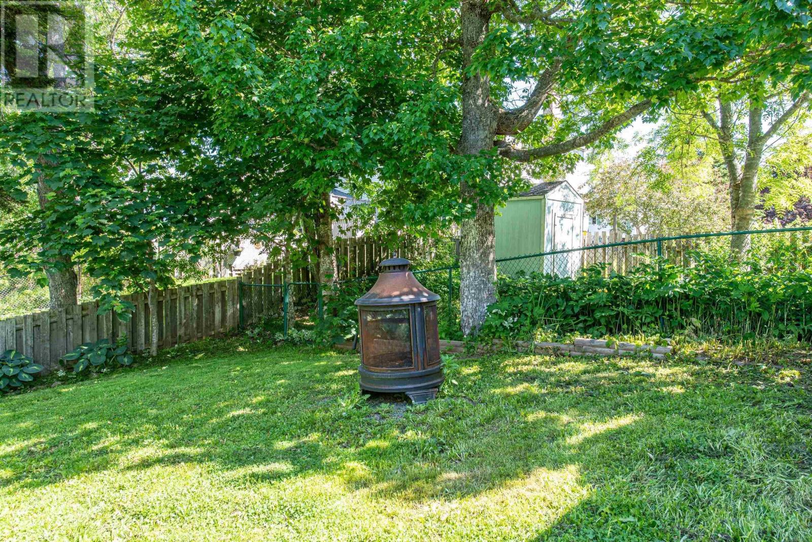 46 Silver Maple Drive Property Photo 34