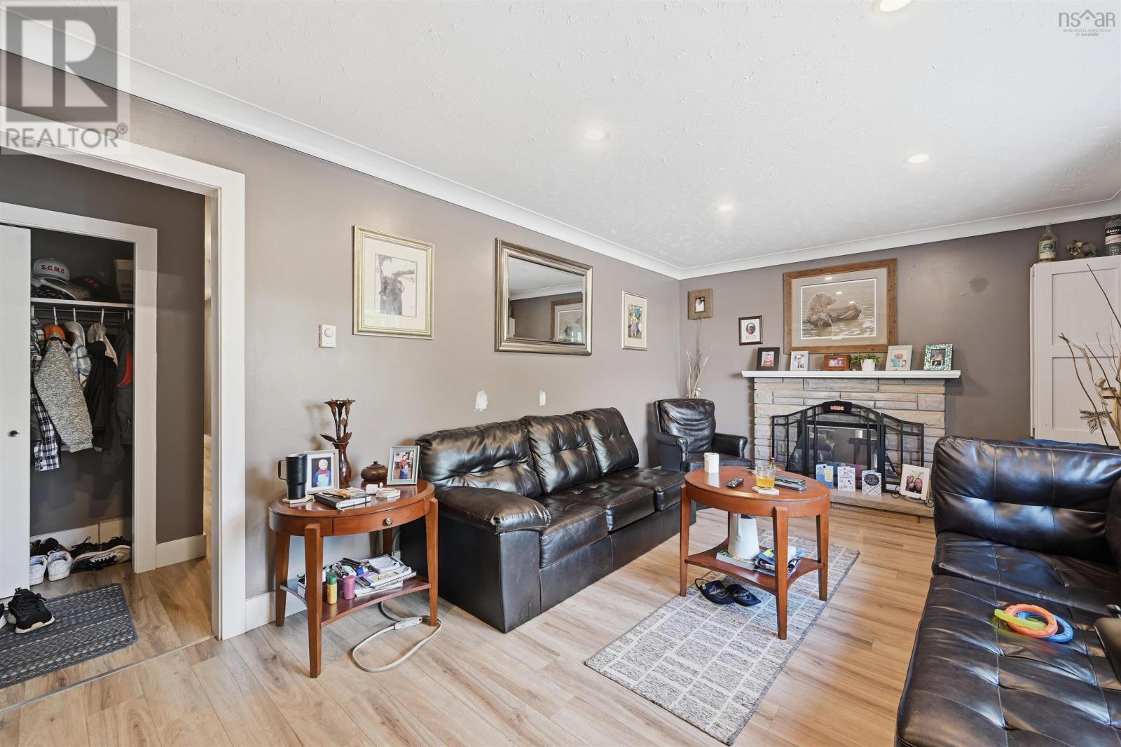 8b Gordon Street Property Photo 7