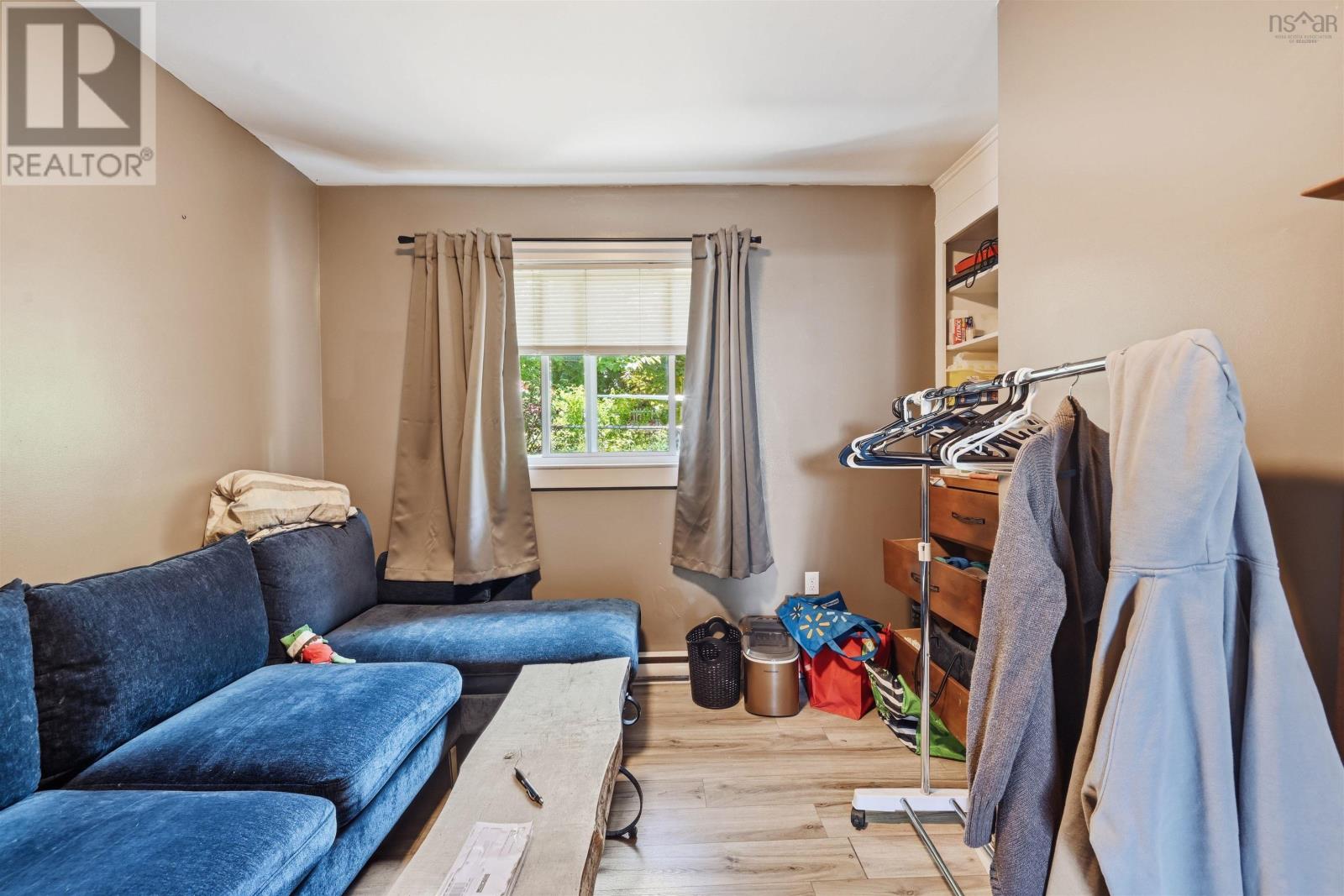 8b Gordon Street Property Photo 12