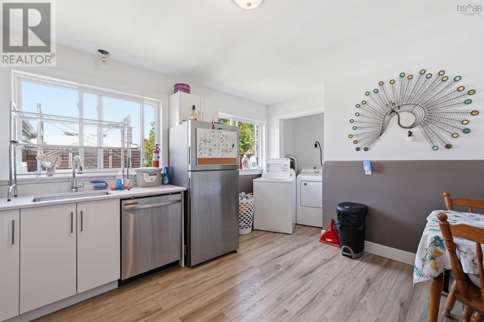8b Gordon Street Property Photo 16