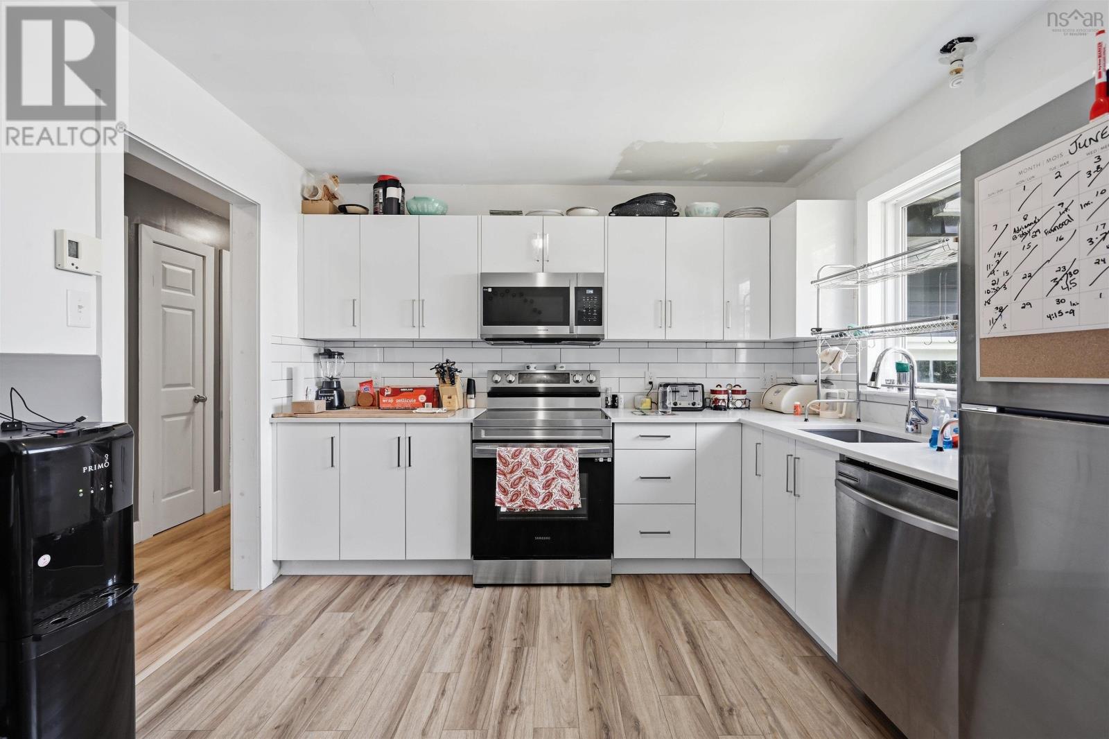 8b Gordon Street Property Photo 19