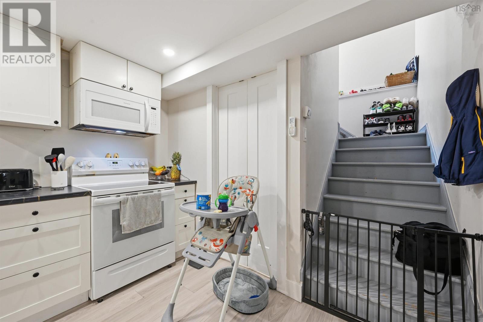 8b Gordon Street Property Photo 26