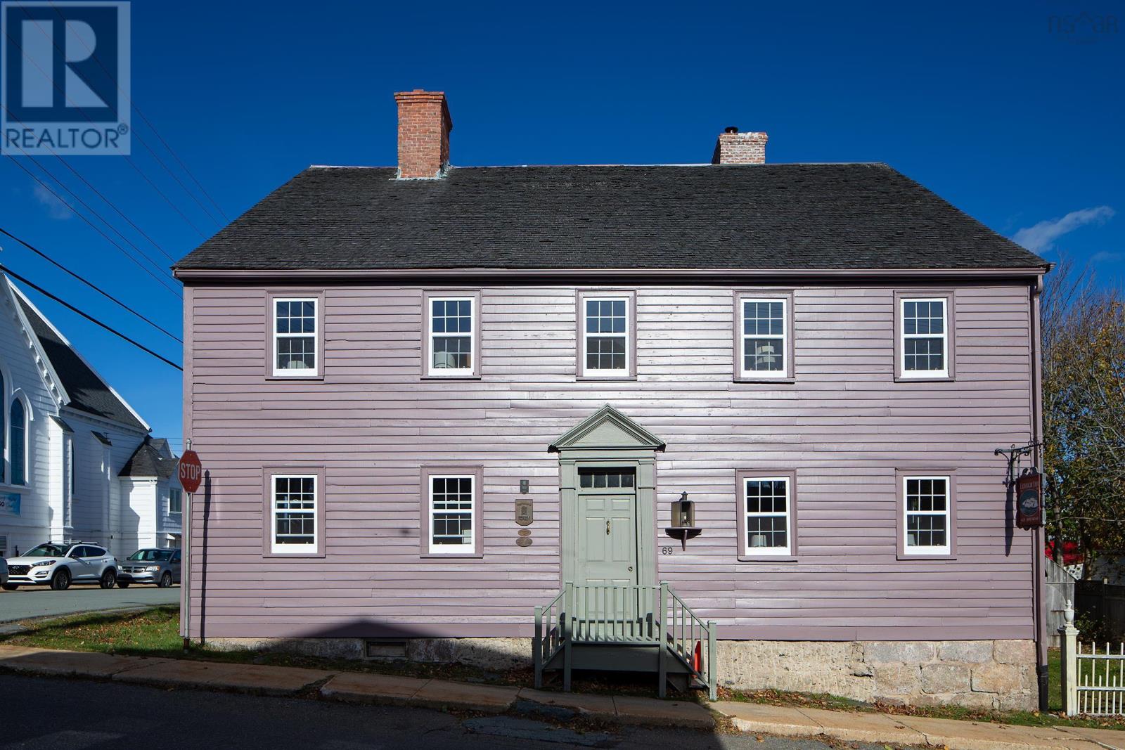 69 Fox Street Property Photo 2