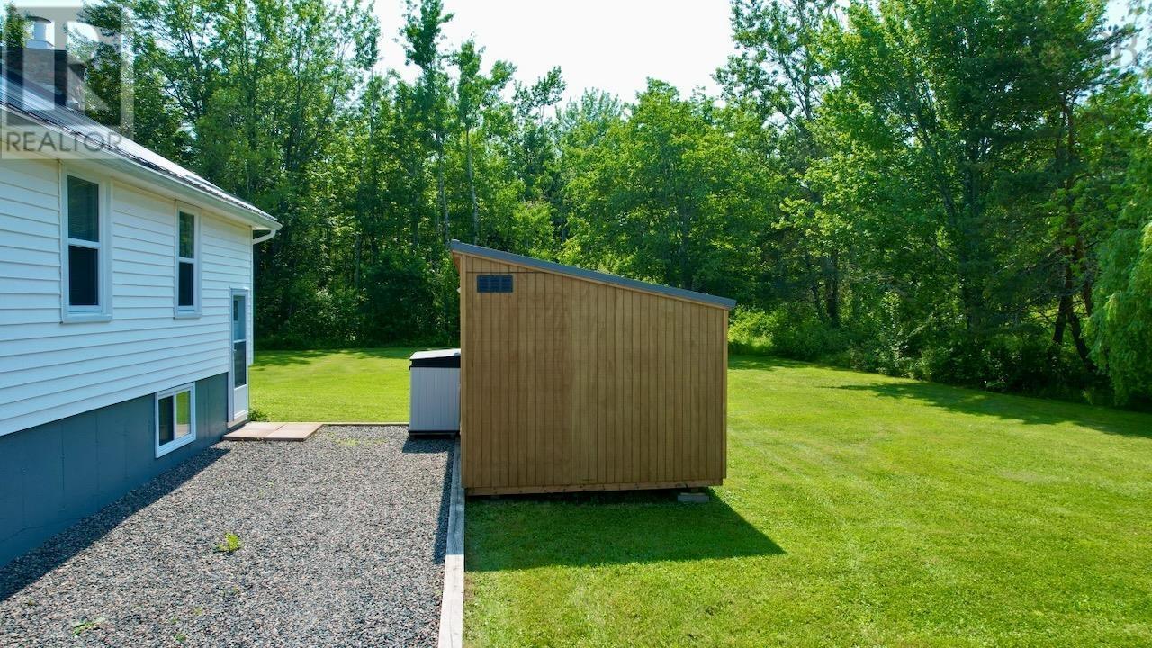 7682 6 Highway Property Photo 8