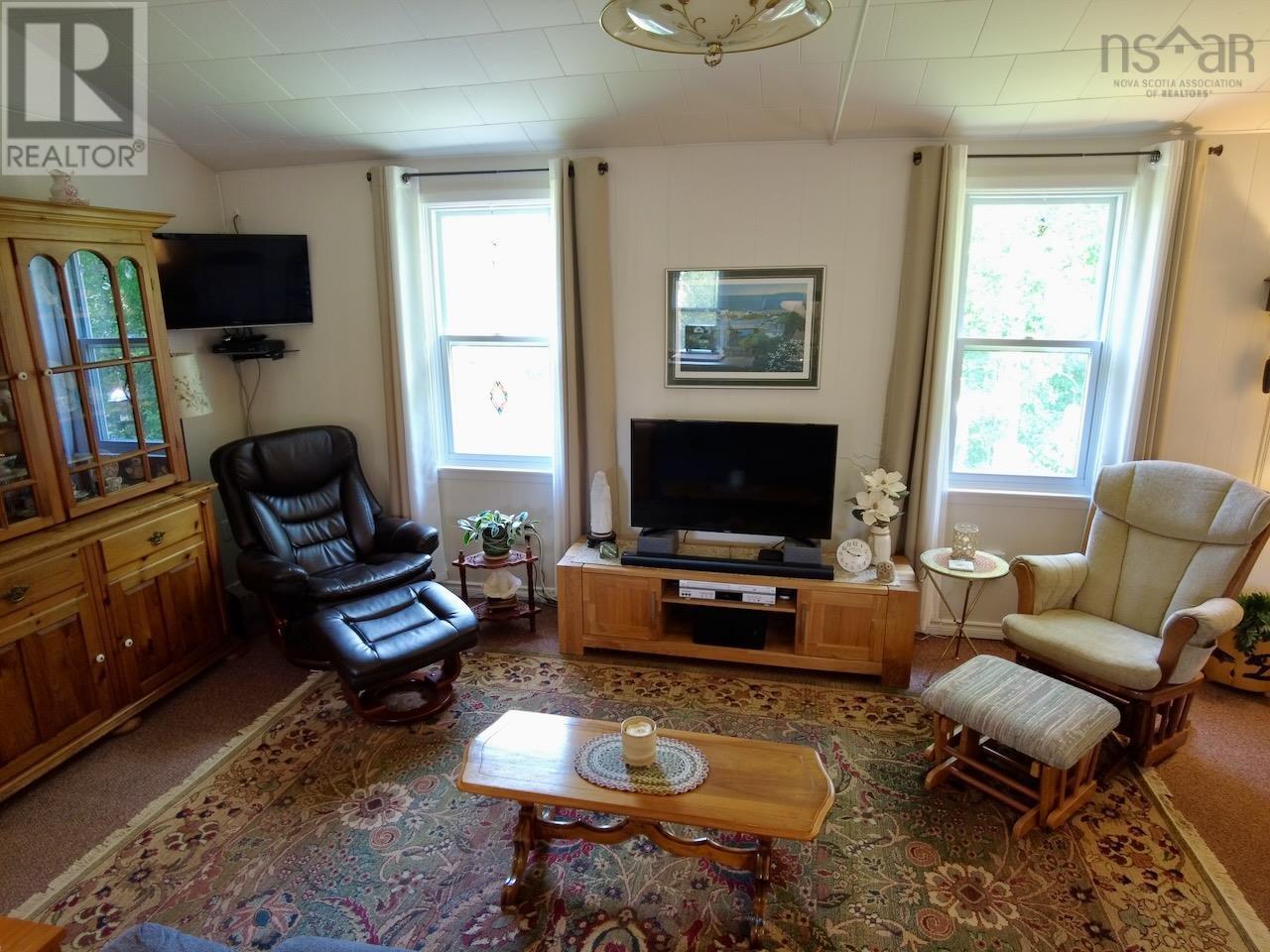 7682 6 Highway Property Photo 12