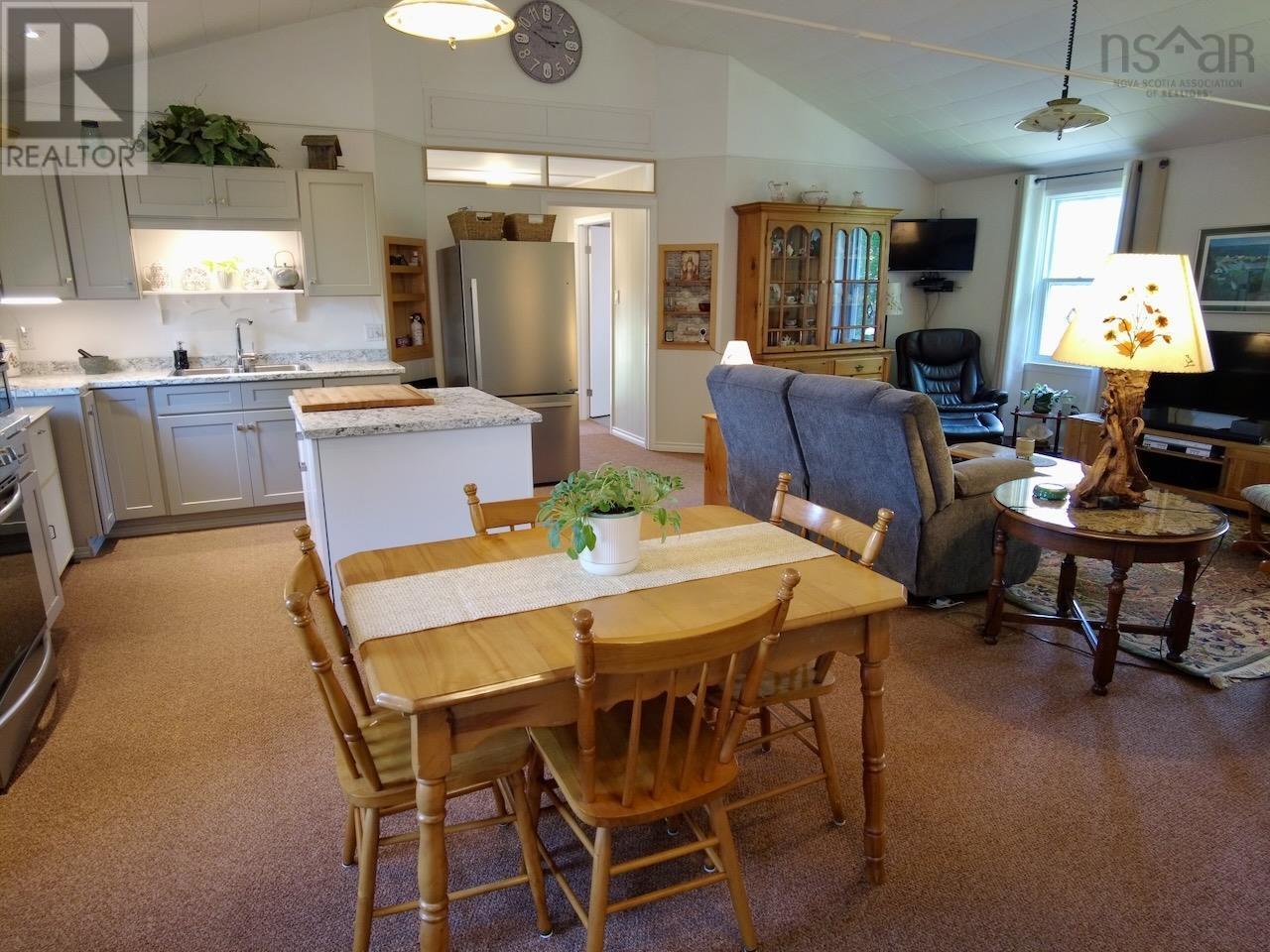7682 6 Highway Property Photo 16