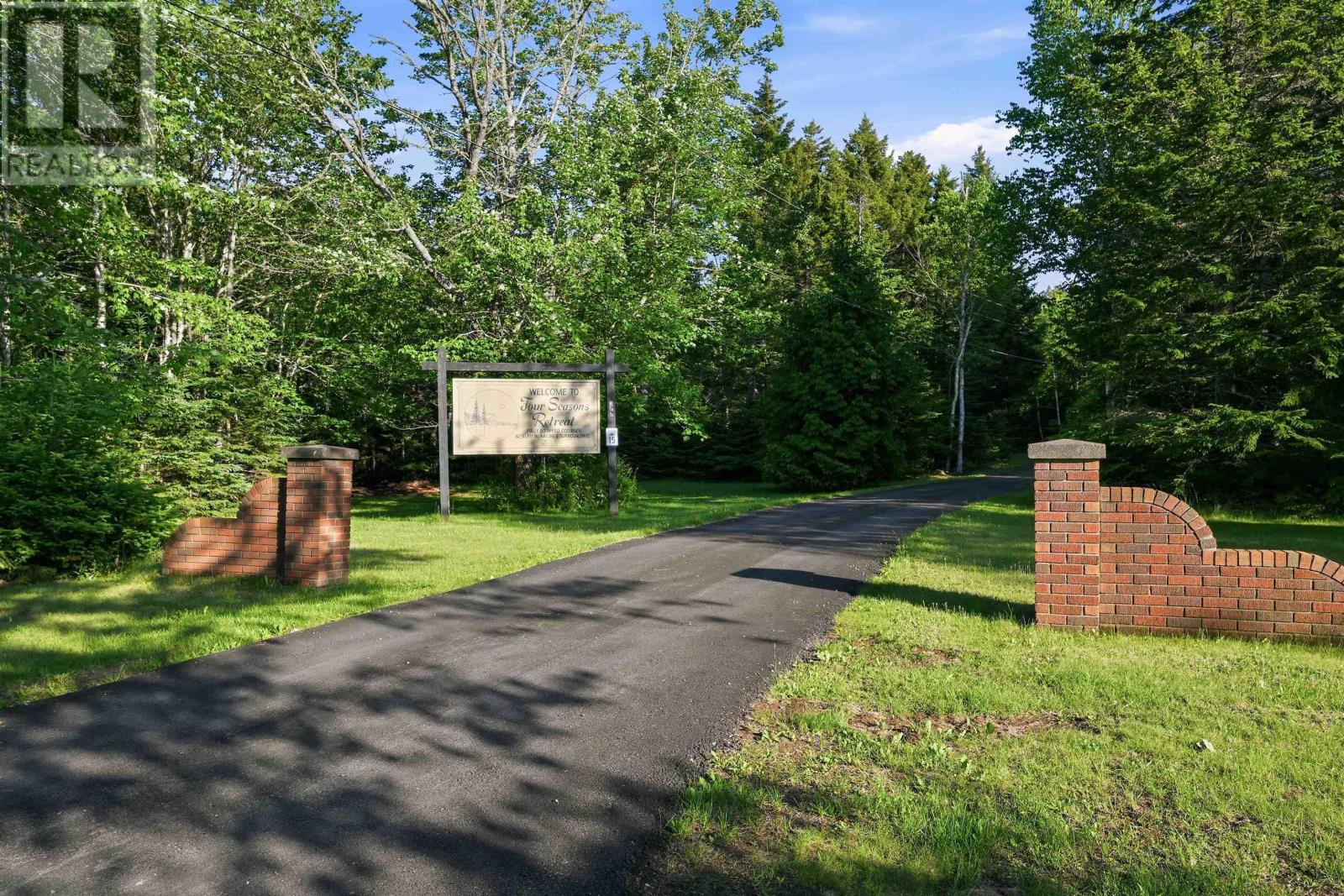 320 Cove Road Property Photo 5
