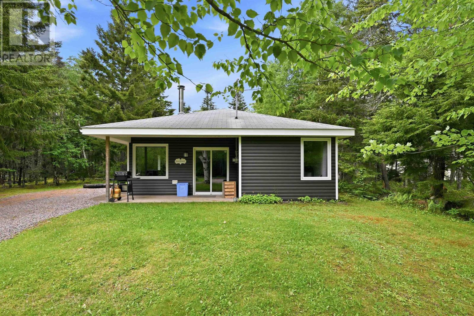320 Cove Road Property Photo 10