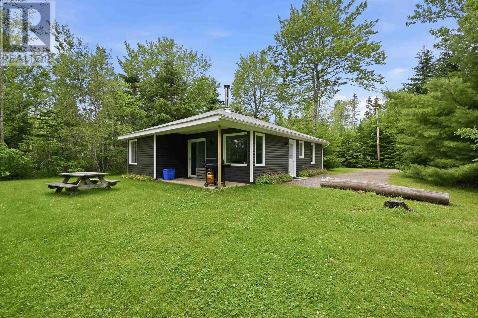 320 Cove Road Property Photo 11