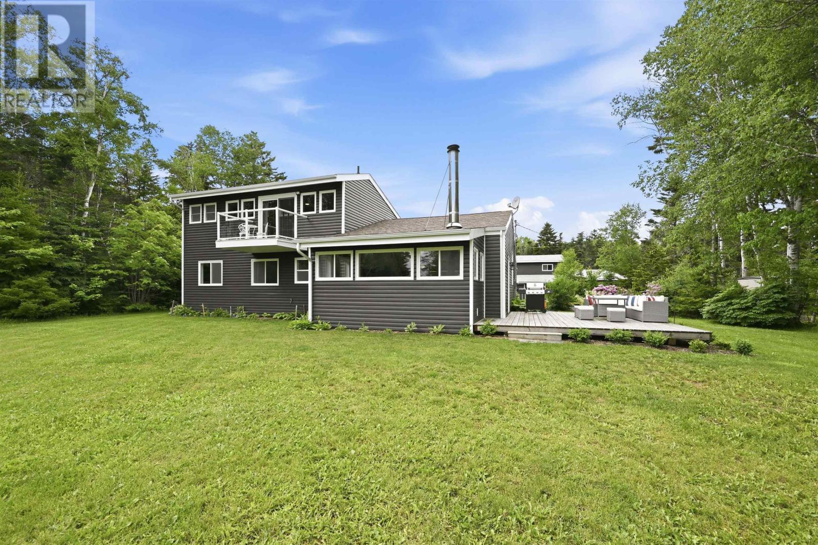 320 Cove Road Property Photo 8