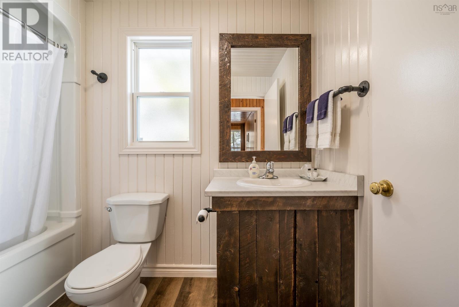 320 Cove Road Property Photo 44