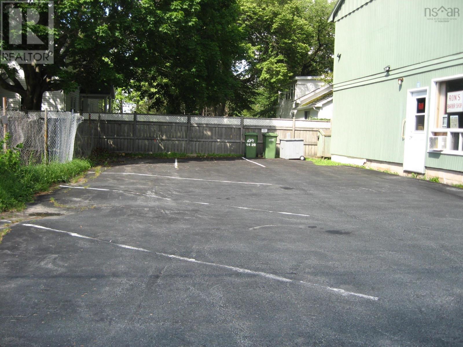 20 Carten Street Property Photo 4