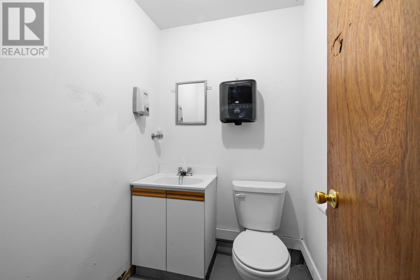 7651-7653 St. Peters Road Property Photo 21