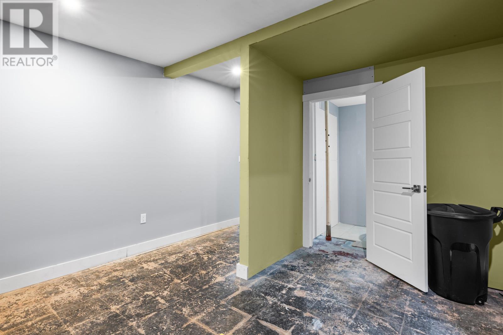 7651-7653 St. Peters Road Property Photo 23
