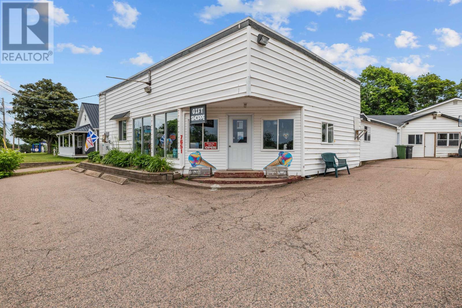 7651-7653 St. Peters Road Property Photo 39