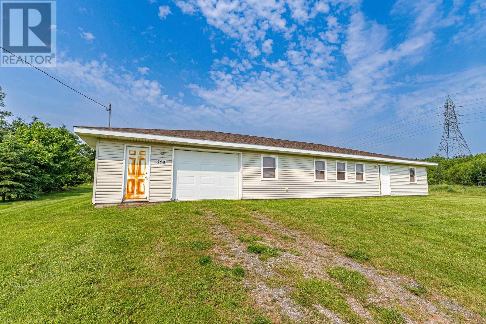 164 Kenwood Circle Property Photo 1