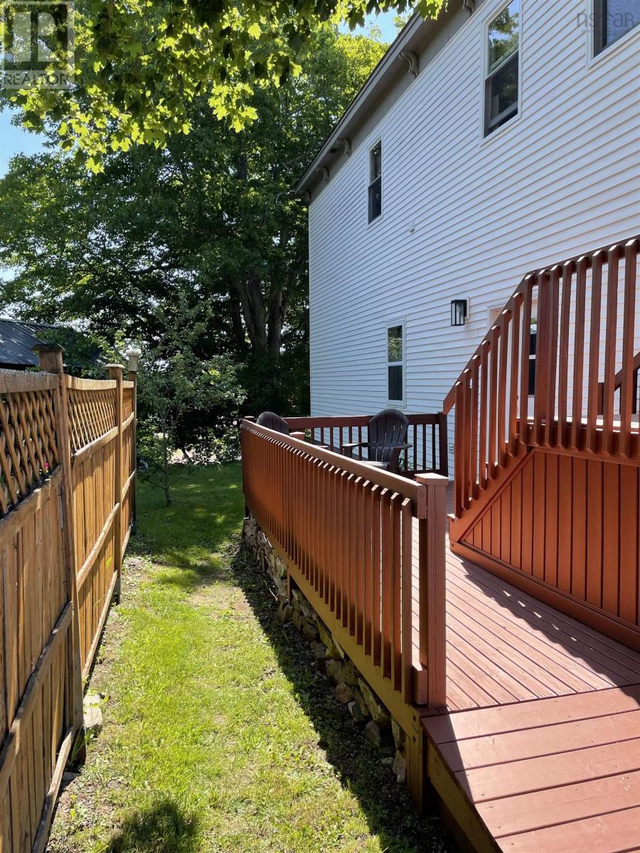 62 School Street Property Photo 6