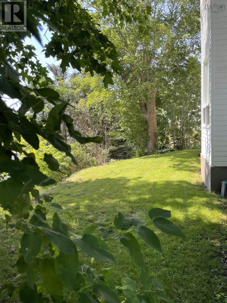62 School Street Property Photo 9