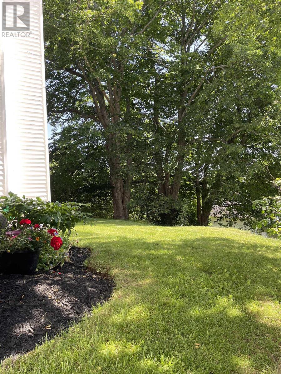 62 School Street Property Photo 10