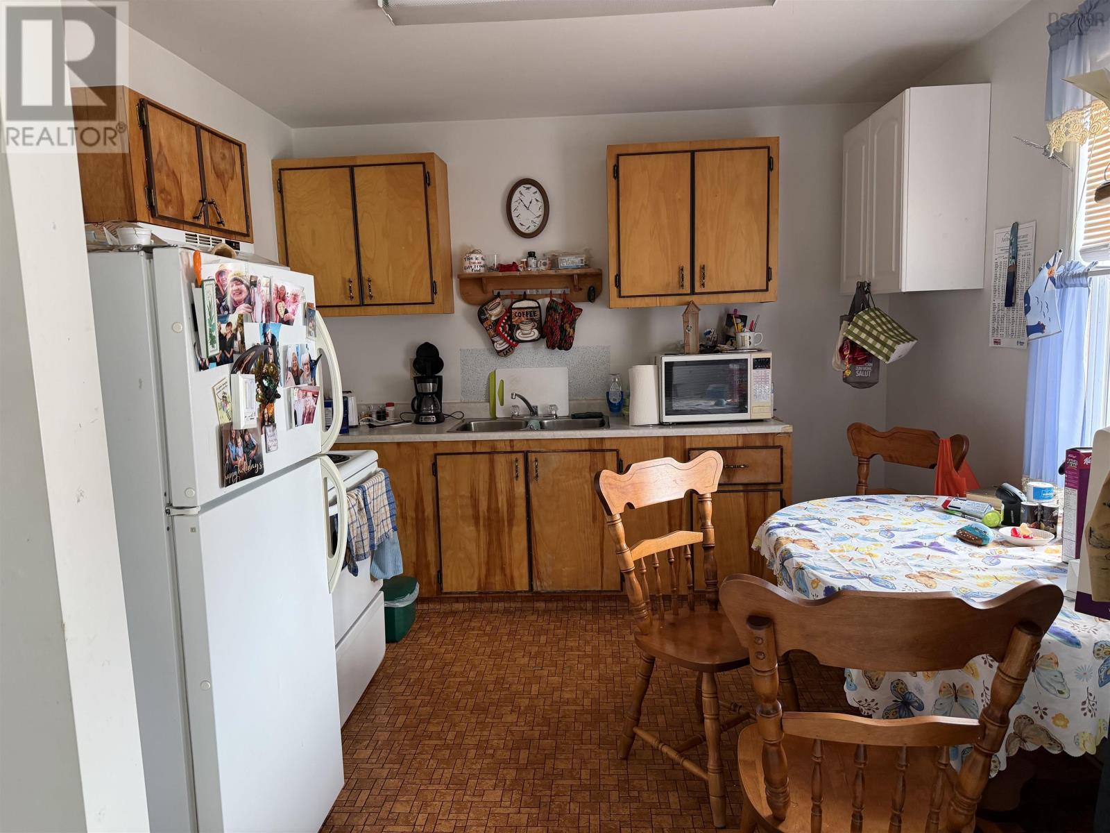 62 School Street Property Photo 17