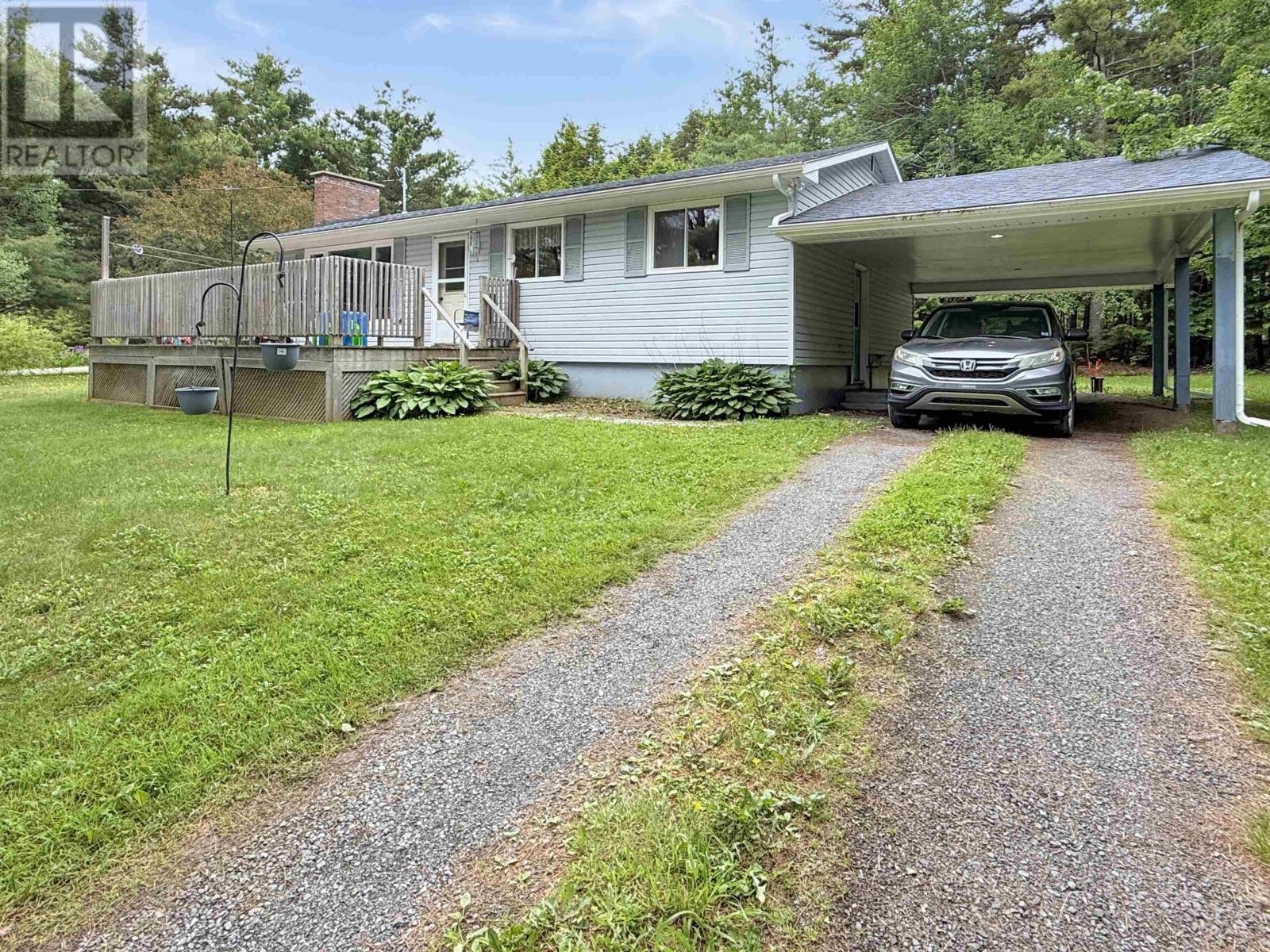 26 South Hill Drive Property Photo 1