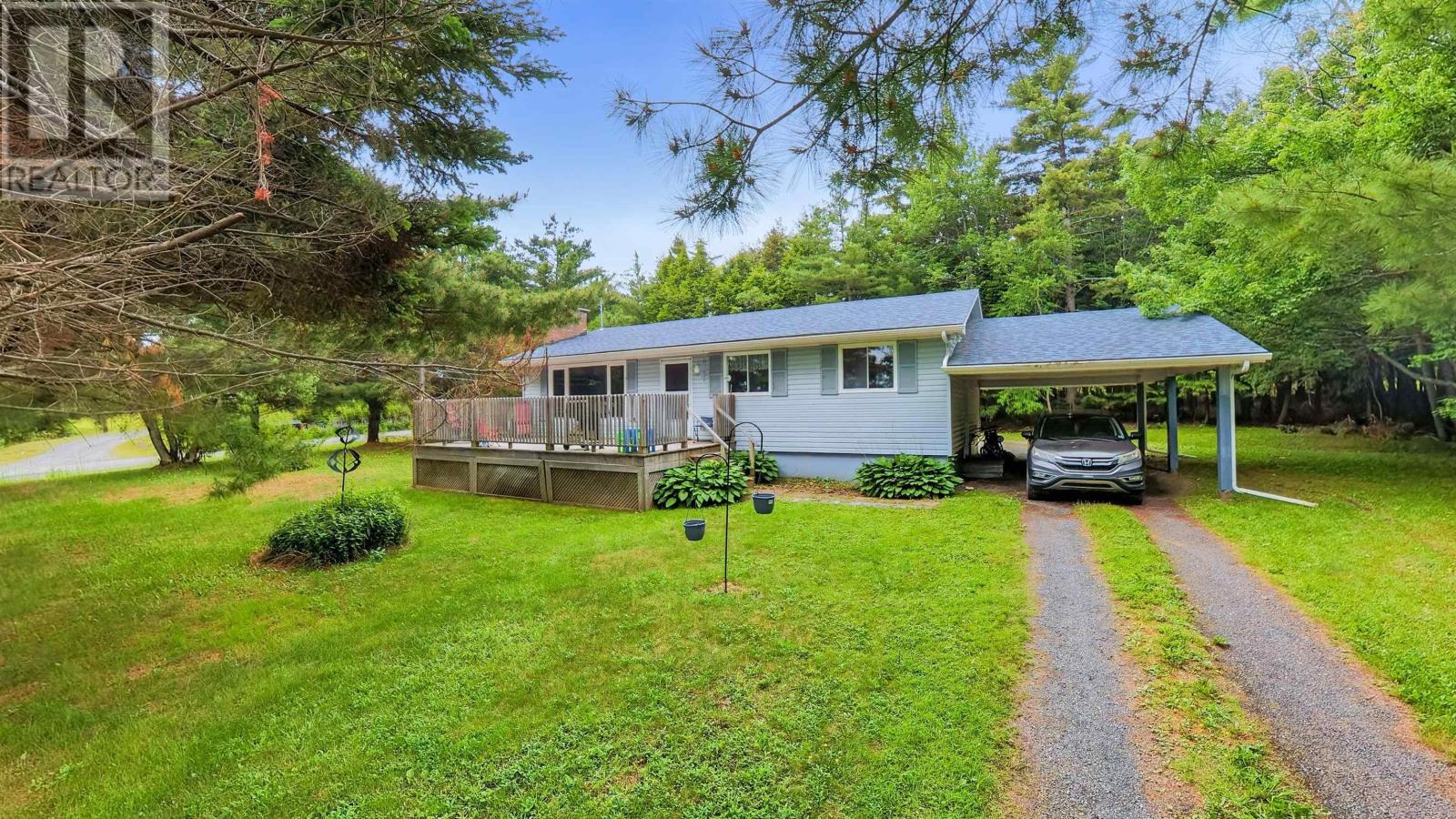 26 South Hill Drive Property Photo 25
