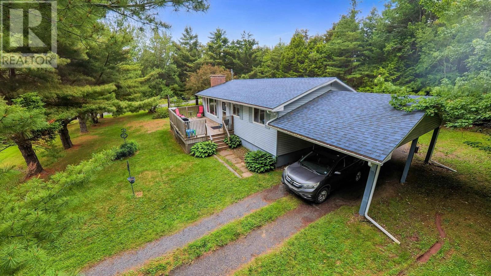 26 South Hill Drive Property Photo 26