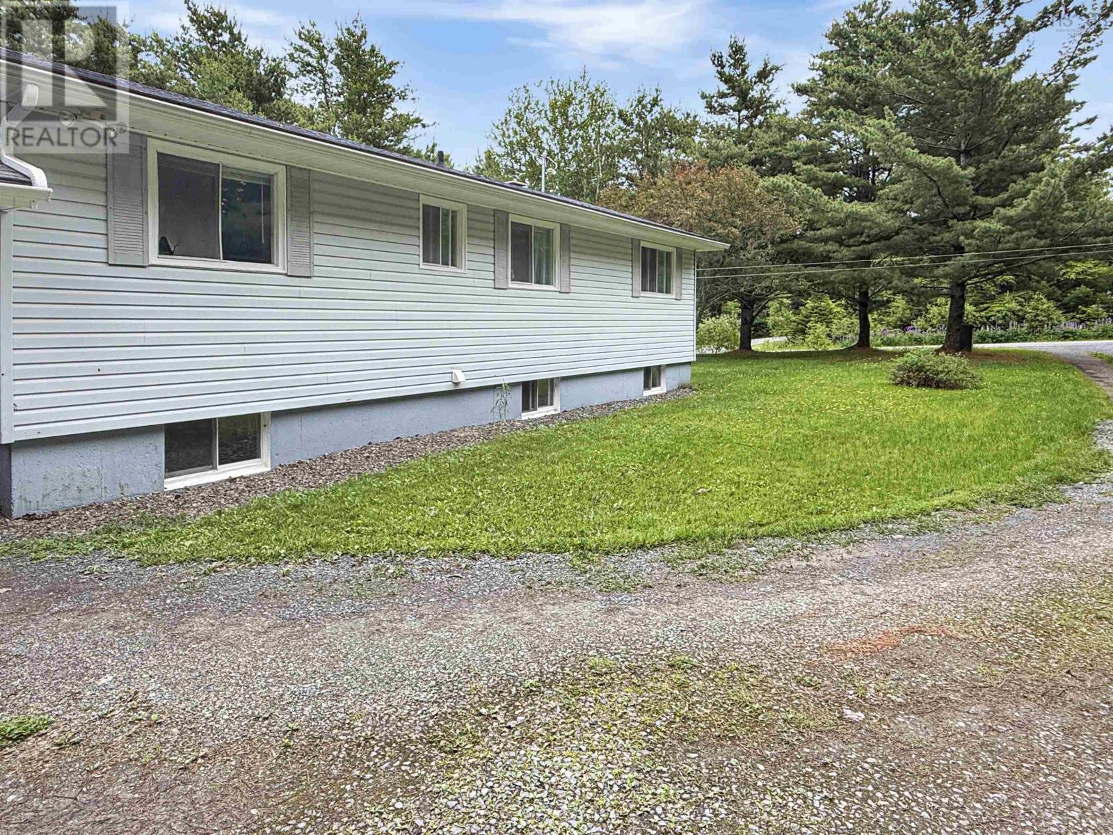 26 South Hill Drive Property Photo 29