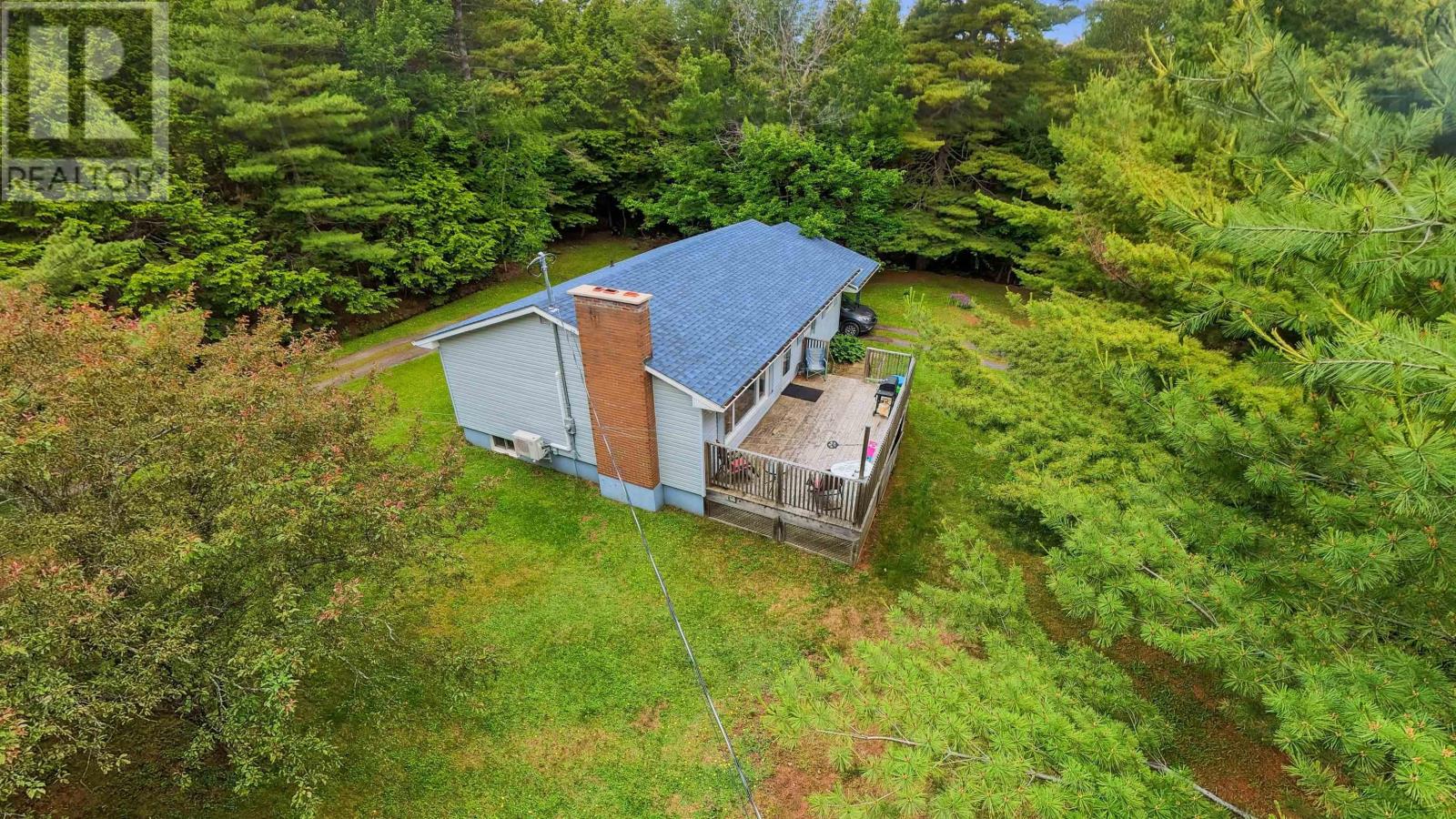 26 South Hill Drive Property Photo 31