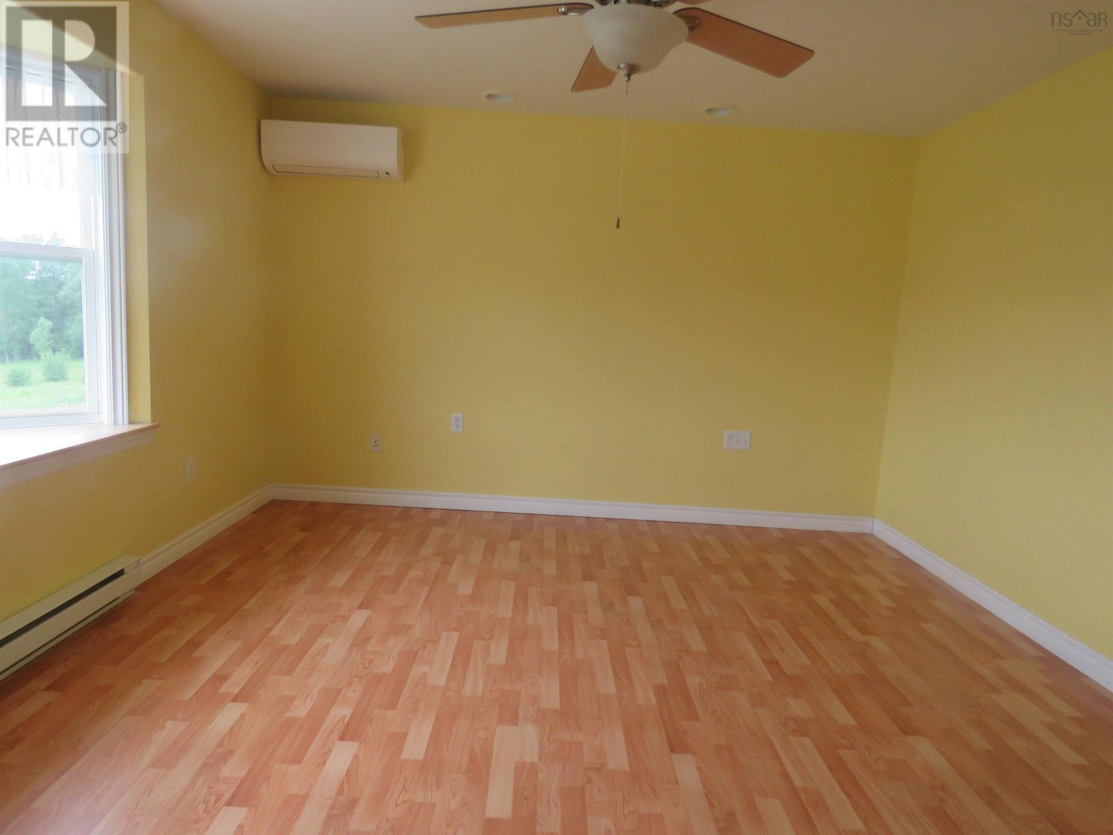 2274 South Main Street Property Photo 20