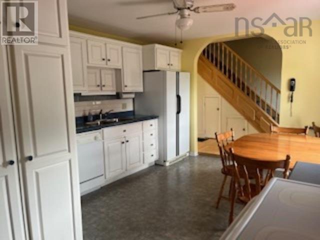 2274 South Main Street Property Photo 46