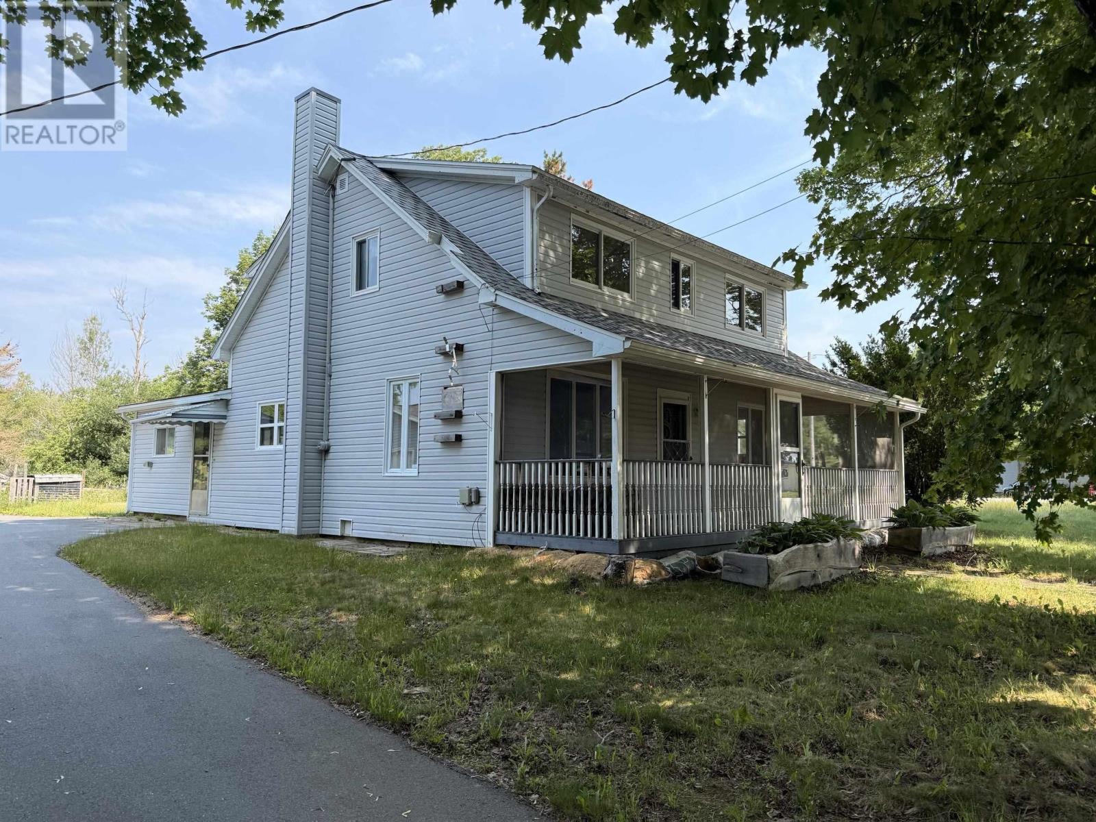 6156 Highway 208 Property Photo 1